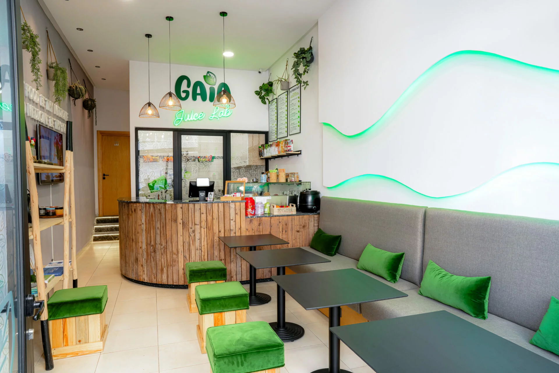 Design espace naturel et contemporain - GAIA Juice Lab
