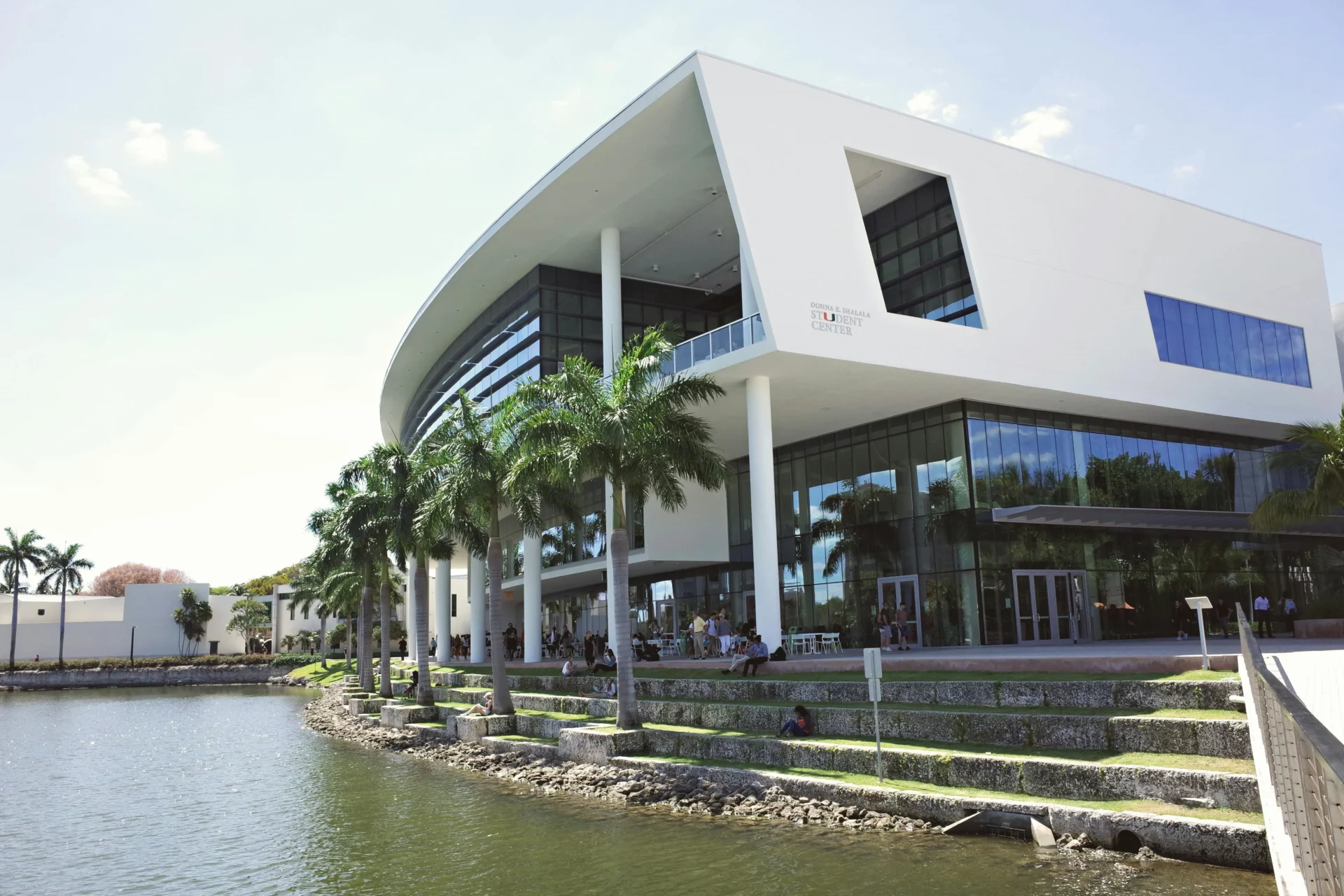 archigram-L’architecture-commerciale-dans-le-secteur-de-l’éducation